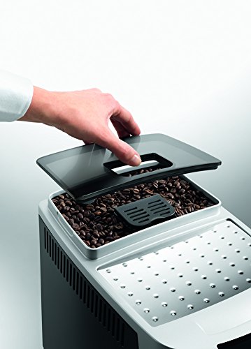 De'Longhi Magnifica S ECAM 22.110.B Kaffeevollautomat (Direktwahltasten und Drehregler, Milchaufschäumdüse, Kegelmahlwerk 13 Stufen, Herausnehmbare Brühgruppe, 2-Tassen-Funktion) schwarz - 