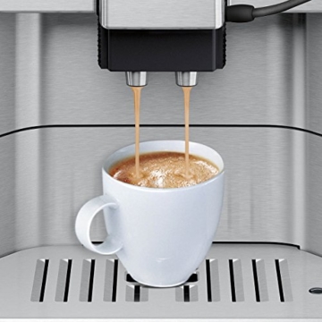 Siemens TE617503DE Kaffeevollautomat EQ.6 700 Direktanwahl durch Sensorfelder, oneTouch DoupleCup, elektronischer Füllstandssensor, edelstahl / mittelgrau - 